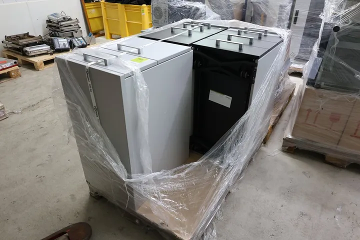 3 x Rollcontainer
